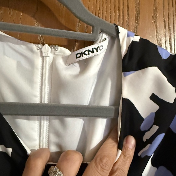 DKNYC Blue Black White Printed Midi Dress - Picture 6 of 9